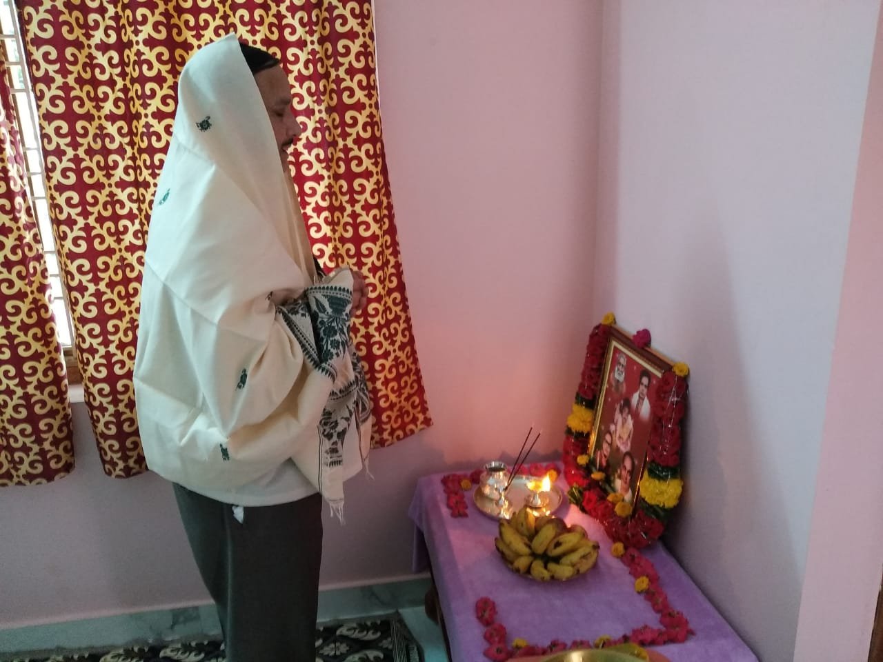 ది.10 ఆగష్టు 2019 తేదీన ఆదివారం విశాఖ జిల్లా నాతవరం మండలం శృంగవరం గ్రామంలో శ్రీ పైలా వెంకట సత్యం నాయుడు అనే సతీష్ గారి స్వగృహమును పీఠాధిపతి డాక్టర్ ఉమర్ అలీషా స్వామి వారు విచ్చేసి, ఆరాధన చేసి దంపతులను కుటుంబ సభ్యులను ఆశీర్వదించినారు.
