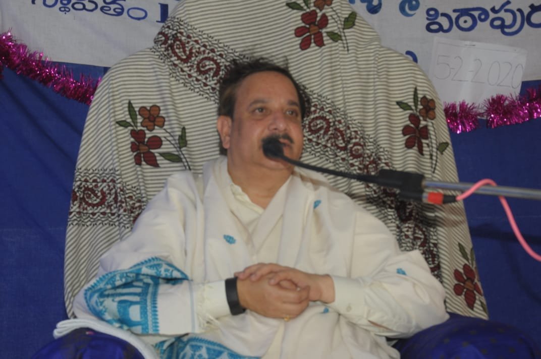 నవమ పీఠాధిపతి డాక్టర్ ఉమర్ ఆలీషా సద్గురువర్యులు అనుగ్రహభాషణ చేశారు