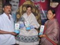 17-11-18 న శనివారం సాయంత్రం తూర్పుగోదావరి జిల్లా తుని పట్టణంలో స్థానిక శ్రీ విశ్వ విజ్ఞాన విద్యా ఆధ్యాత్మిక పీఠము(చతుర్ద పీఠాధిపతి శ్రీ కహేన్ షా వలీ దర్గా) ఆశ్రమ ప్రాంగణంలో పీఠాధిపతి డా.ఉమర్ ఆలీషా స్వామి సభా దృశ్యాలు