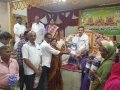 శ్రీ పసుపులేటి  ప్రసాద్ శ్రీమతి లక్ష్మి  గార్ల సౌజన్యంతో  ఉమర్ ఆలీషా రురల్  డెవలప్మెంట్ ట్రస్ట్ సామాజిక  కార్యక్రమాలలో   భాగంగా నిరుపేద  మహిళలకు  రగ్గులు  పంపిణీ