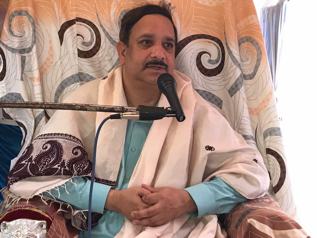 Sathguru Dr.Umar Alisha at Duvva  Sabha in Vysakhamasam 2017 tour