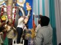 కాకినాడ దిగుమర్తివారి వీధిలో శ్రీ శ్రీ శ్రీ లక్ష్మీ గణపతి ఆలయ కమిటీ వారు 14-9-18 శుక్రవారం రాత్రి శ్రీ విశ్వ విజ్ఞాన విద్యా ఆధ్యాత్మిక పీఠం పీఠాధిపతి డా.ఉమర్ ఆలీషా స్వామి వారిని సన్మానిస్తున్న దృశ్యాలు.