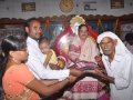10-11-18 న శనివారం ఉదయం పశ్చిమ గోదావరి జిల్లాలో అత్తిలి మండలం ఉరదాళ్లపాలెం గ్రామంలో శ్రీ విశ్వ విజ్ఞాన విద్యా ఆధ్యాత్మిక పీఠము ఆశ్రమ ప్రాంగణంలో ఏర్పాటు చేయబడిన జ్ఞాన చైతన్య సదస్సులో పీఠాధిపతి డా.ఉమర్ ఆలీషా స్వామి ప్రసంగం అనంతరం ఉమర్ ఆలీషా రూరల్ డెవలప్మెంట్ ట్రస్ట్ ద్వారా10 మంది నిరుపేదలకు దుప్పట్లు పంపిణీ.