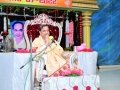 సభలో ప్రసంగిస్తున్న  శ్రీ డా. ఉమర్ ఆలీషా సద్గురువర్యులు